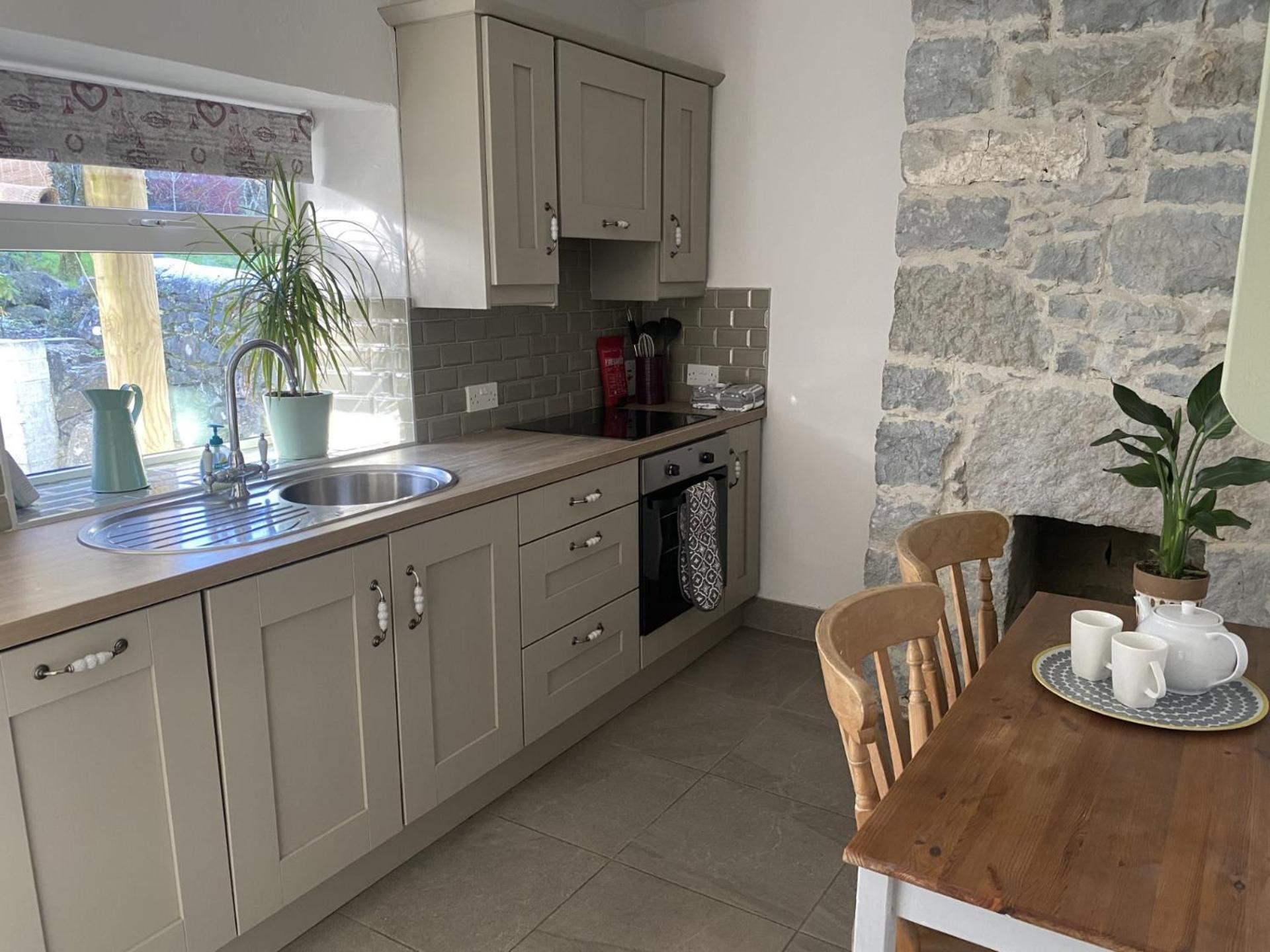 The Cottage @ Burkedale House Corofin  外观 照片